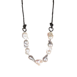Collar de perlas combinadas en color gris y blanco - MAMUT JEWELS